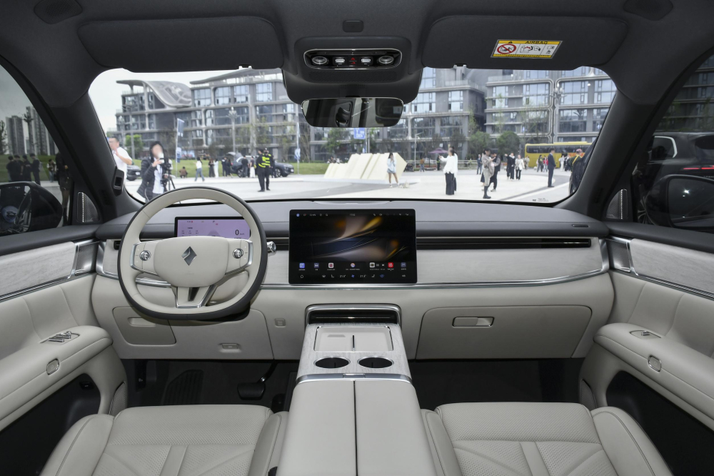 DCP_7e760676b6e5528915041ee68e854928~2508x0