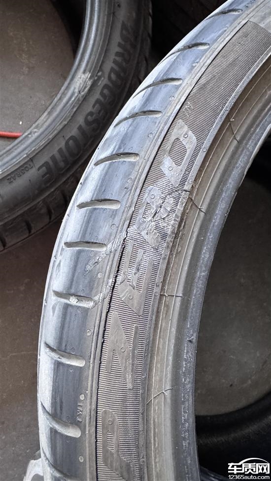 一汽奥迪A4L遭车主集体投诉：原厂倍耐力轮胎内侧开裂 厂家未出检测报告拒质保理赔