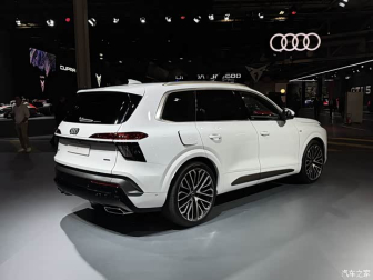特斯拉Model X新对手？上汽奥迪Q4纯电SUV曝光